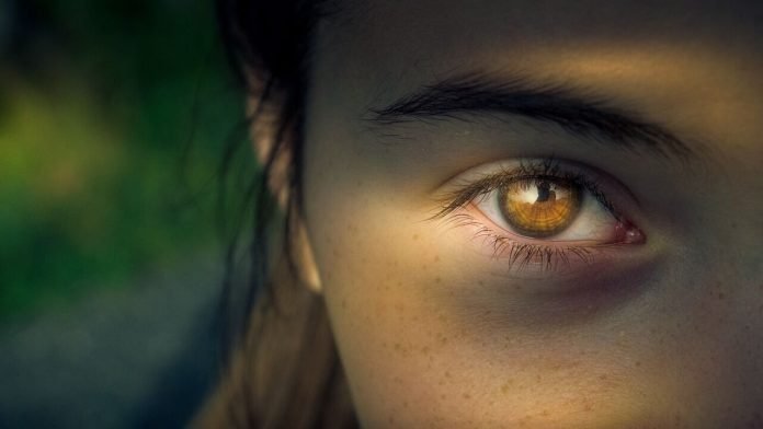 Eye Rejuvenation: How to Get Rid of Under-Eye Wrinkles Without Surgery Under eye rejuvenation surgery