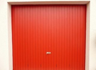 When Things Go Off Track: What Every Homeowner Should Know About Garage Door Failures Garage Door service